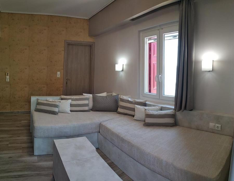 Apartment Toula ペトラ エクステリア 写真